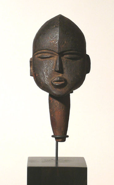 009 Kultischer Ahnenkopf ba